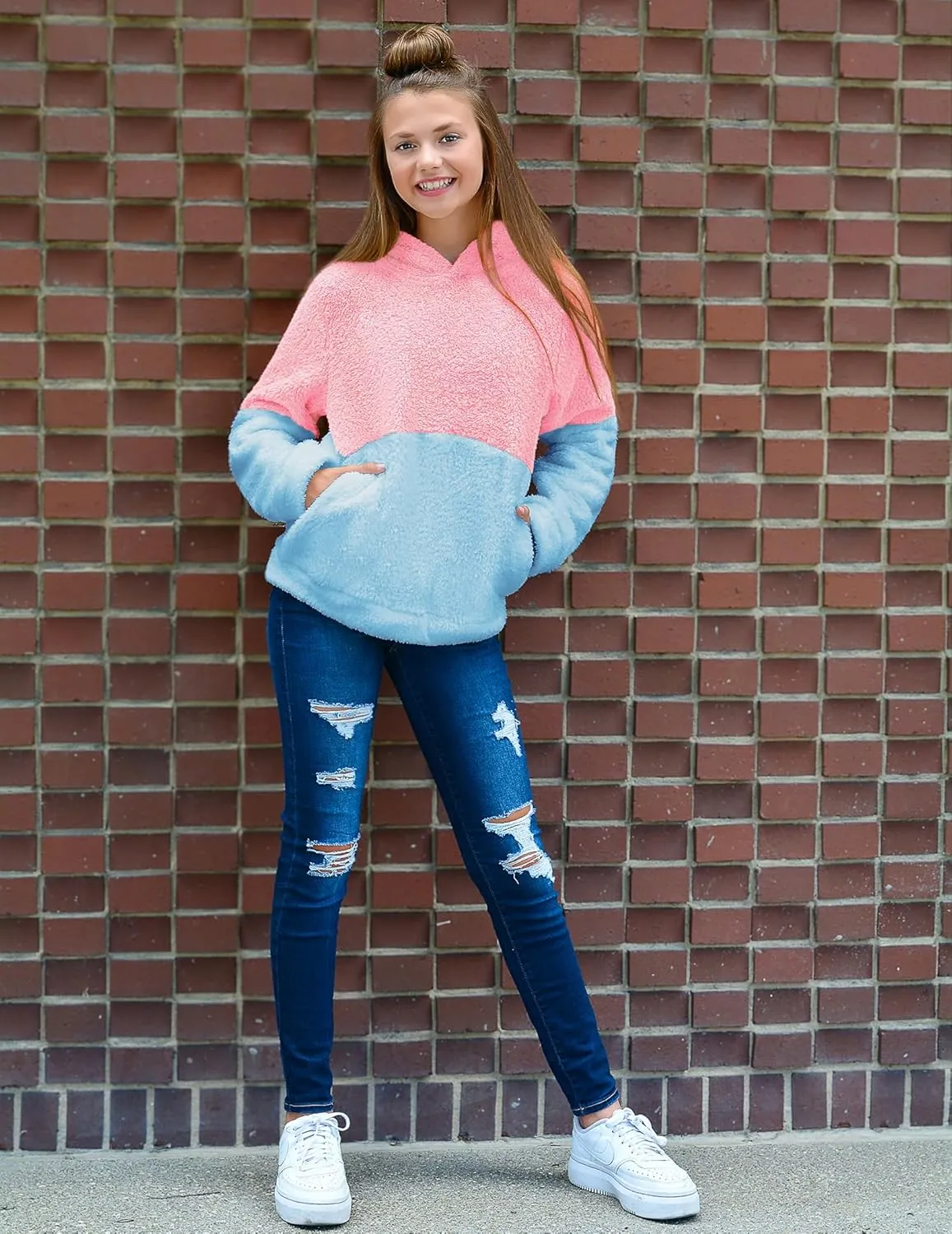 Arshiner Girls Fuzzy Fleece Hoodies Casual Sweatshirt Sherpa Pullover with Kangaroo Pockets