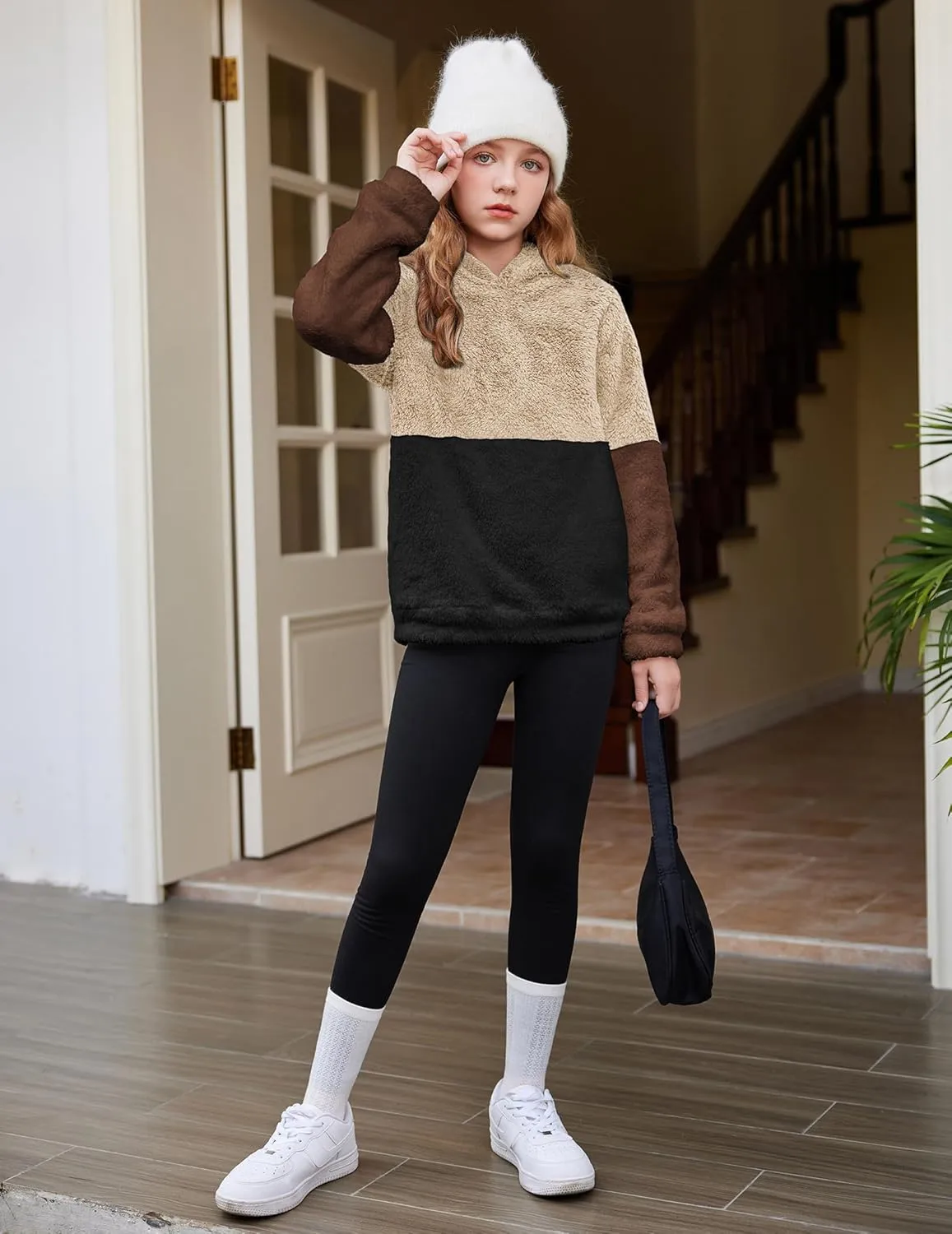 Arshiner Girls Fuzzy Fleece Hoodies Casual Sweatshirt Sherpa Pullover with Kangaroo Pockets
