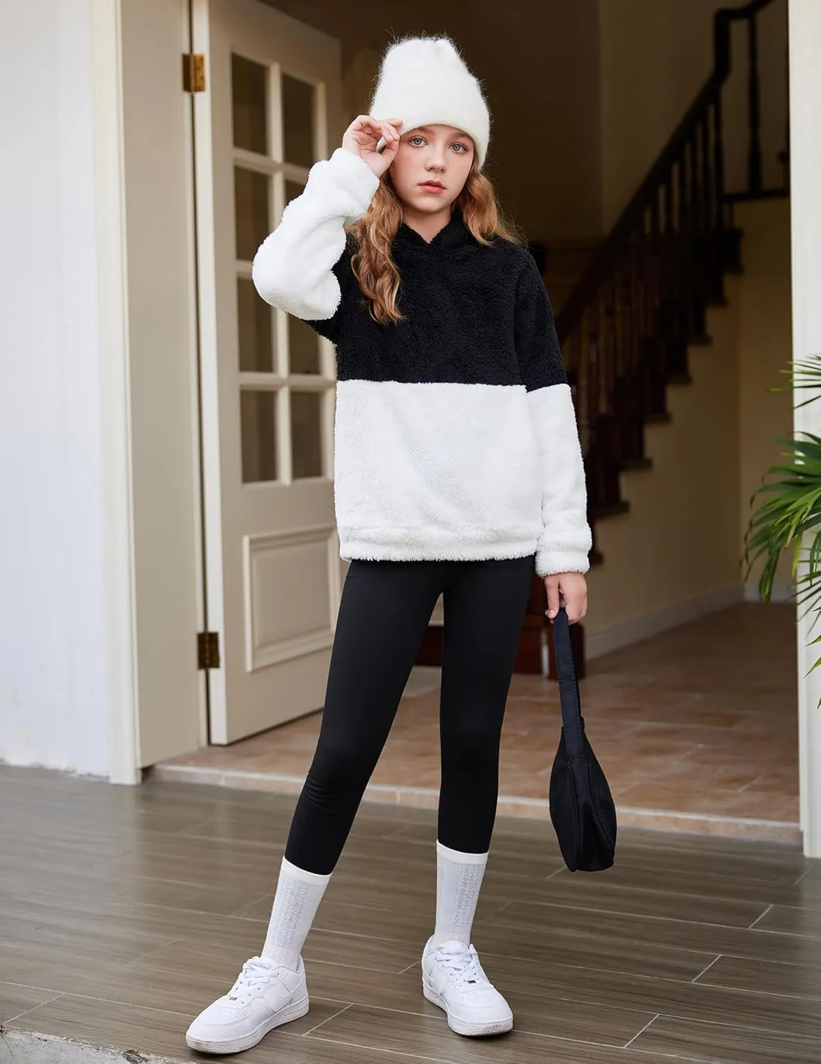 Arshiner Girls Fuzzy Fleece Hoodies Casual Sweatshirt Sherpa Pullover with Kangaroo Pockets