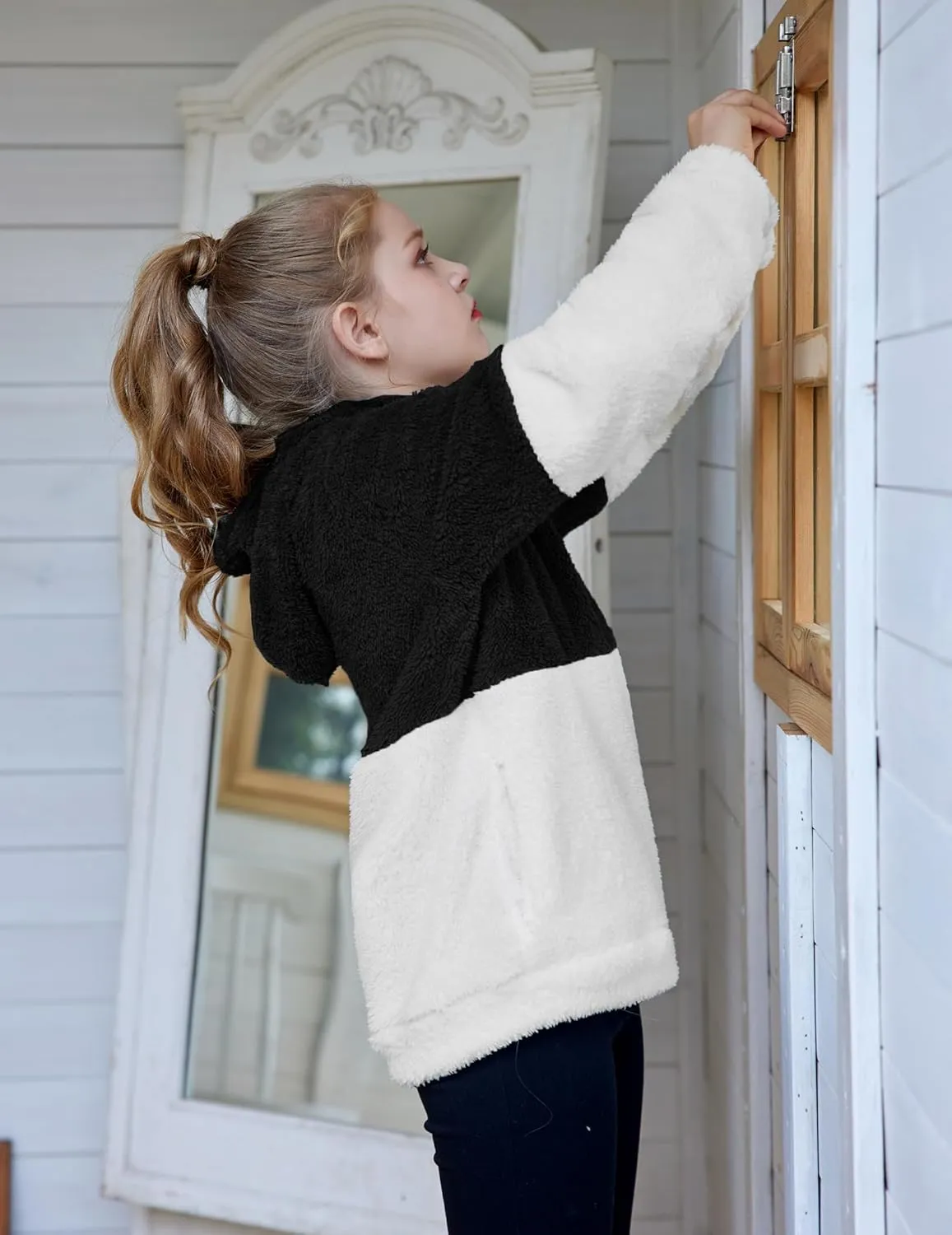 Arshiner Girls Fuzzy Fleece Hoodies Casual Sweatshirt Sherpa Pullover with Kangaroo Pockets