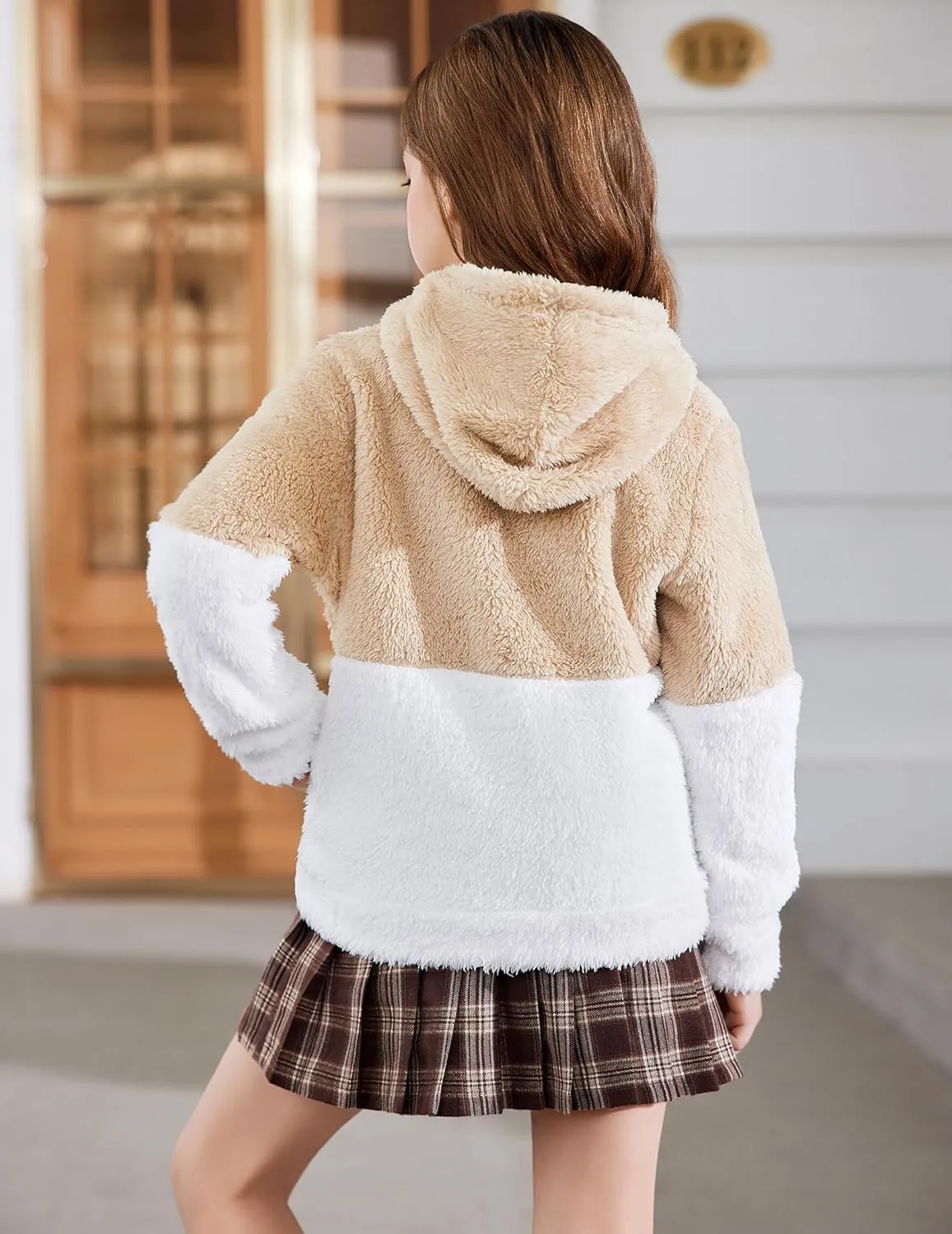 Arshiner Girls Fuzzy Fleece Hoodies Casual Sweatshirt Sherpa Pullover with Kangaroo Pockets