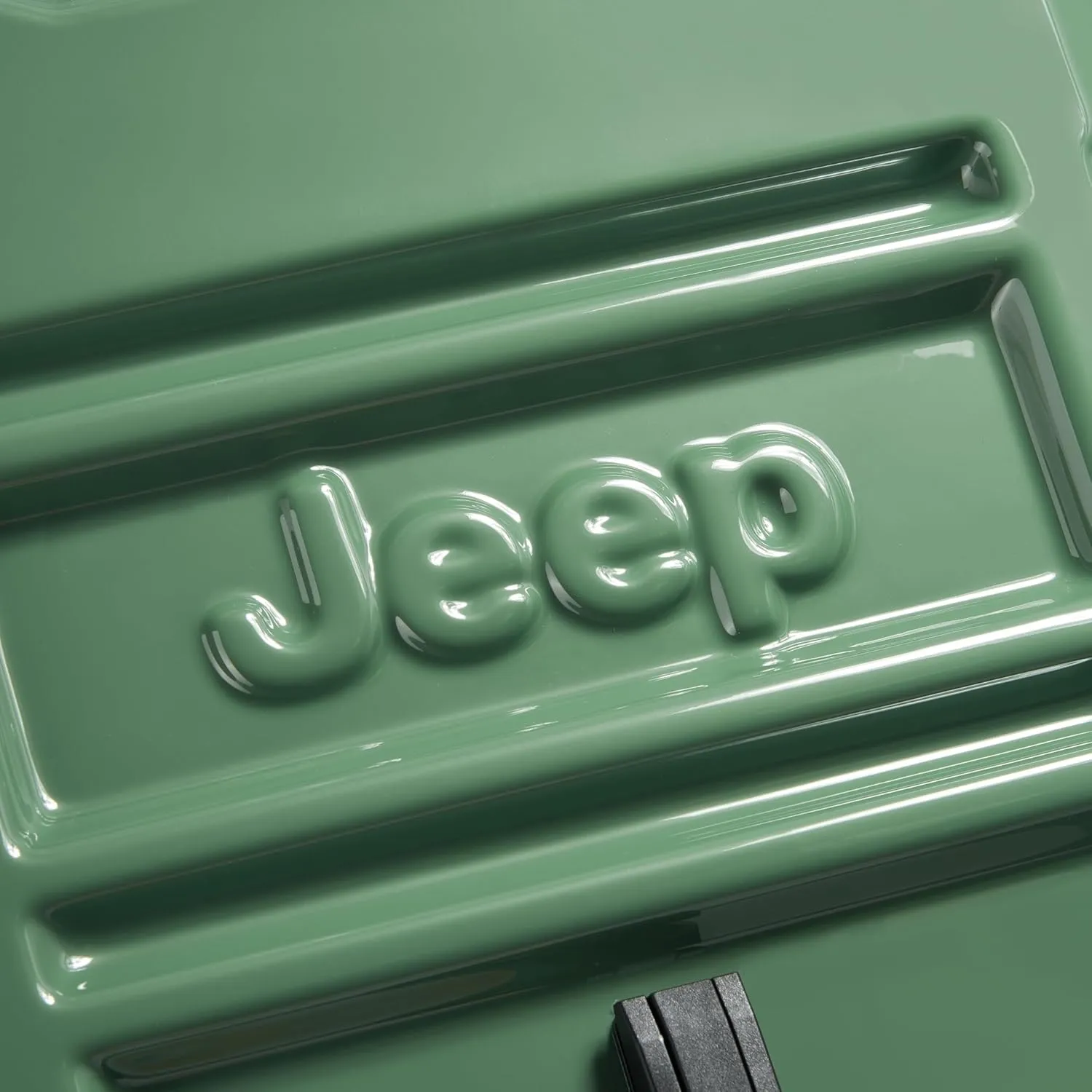 Jeep JH003B Hardside Expandable Luggage with Two Wheels