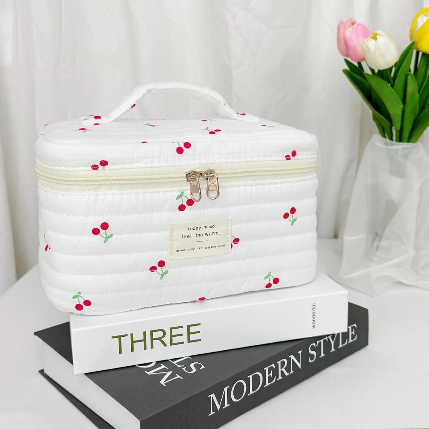Large Travel Quilted Makeup Bag for Women, Floral Cotton Cosmetic Bag Cute Coquette Aesthetic Floral Toiletry Organizer Bag for Girls Cherry Flower Cosmetic Zipper Storage Bag