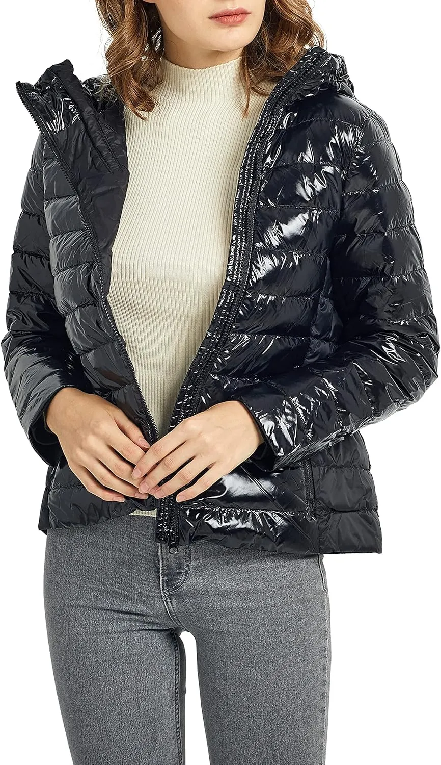 Orolay Women's Short Down Jacket Inclined Zipper Sporty Winter Coat
