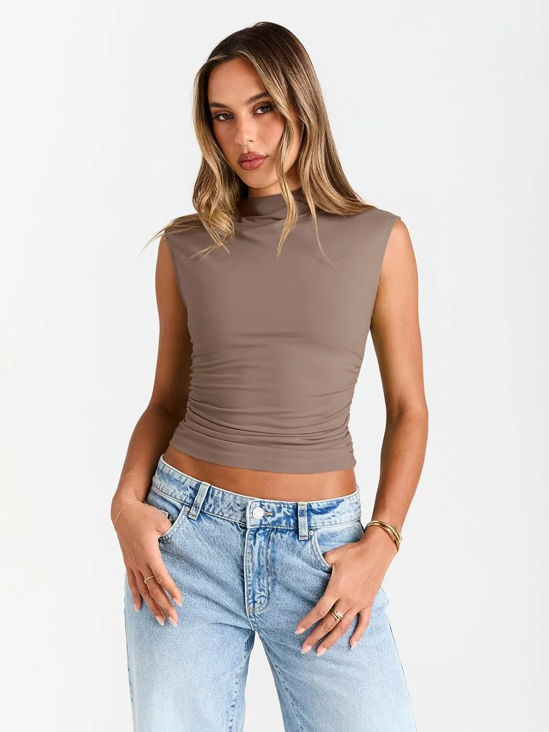 Trendy Queen Women's Going Out Basic Tank Tops Mock Neck Spring Clothes Sleeveless Cute Shirts Summer Y2K Sexy Outfits 2025