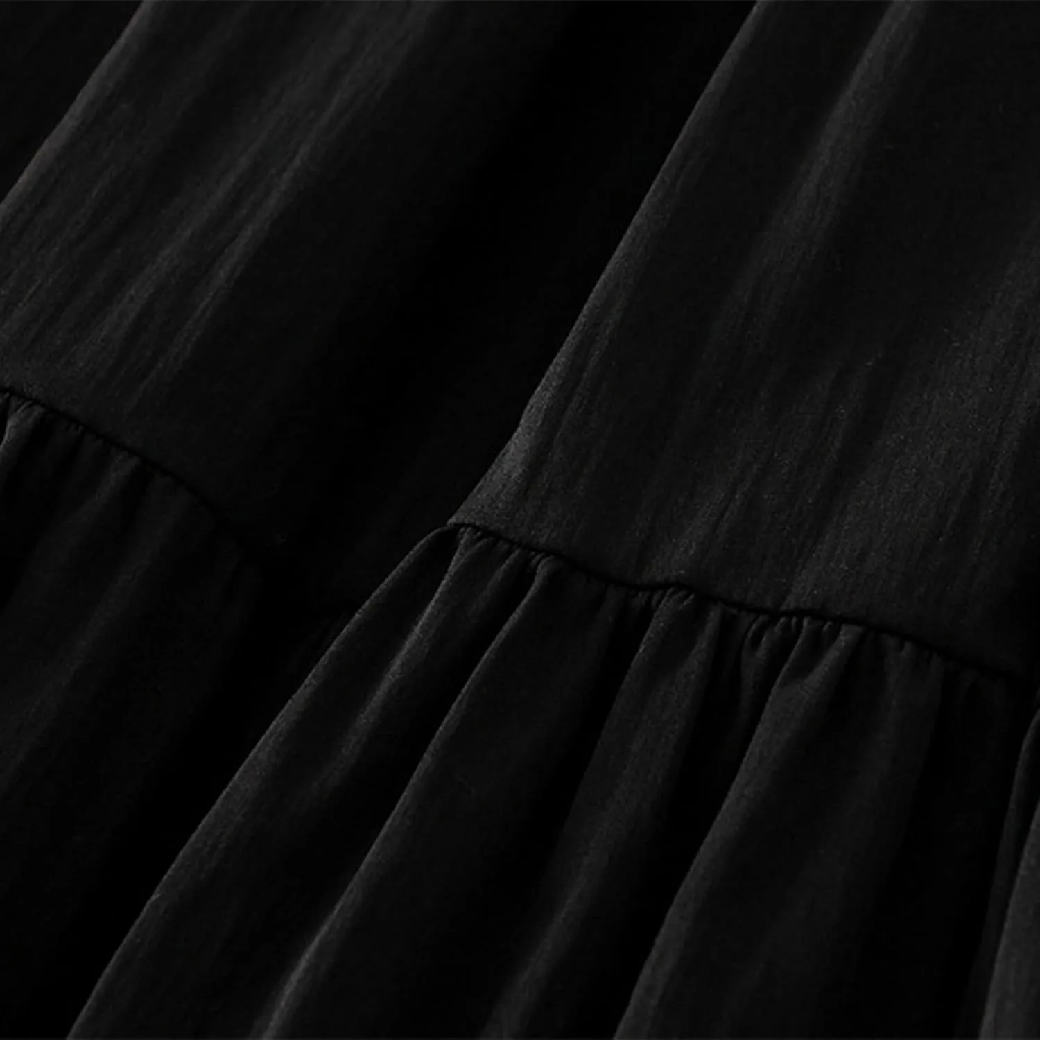 Women's Tiered Pleated Midi Skirt Summer High Waist Flowy A-Line Skirts Bohemian Ruffle Casual Vacation Beach Skirt